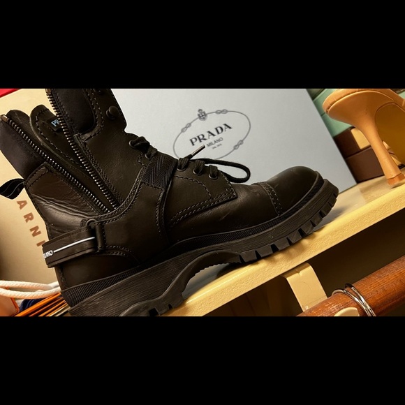 Prada combat boots - Picture 4 of 6